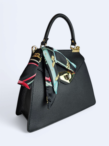 Trapezowa torebka kuferek Elio czarna