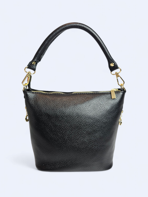 Czarna torebka listonoszka