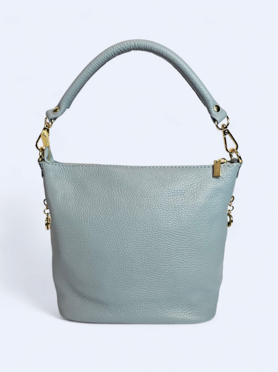 Niebieska torebka listonoszka