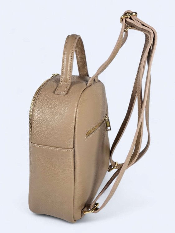 Stylowy skórzany plecak w jodełkę powder