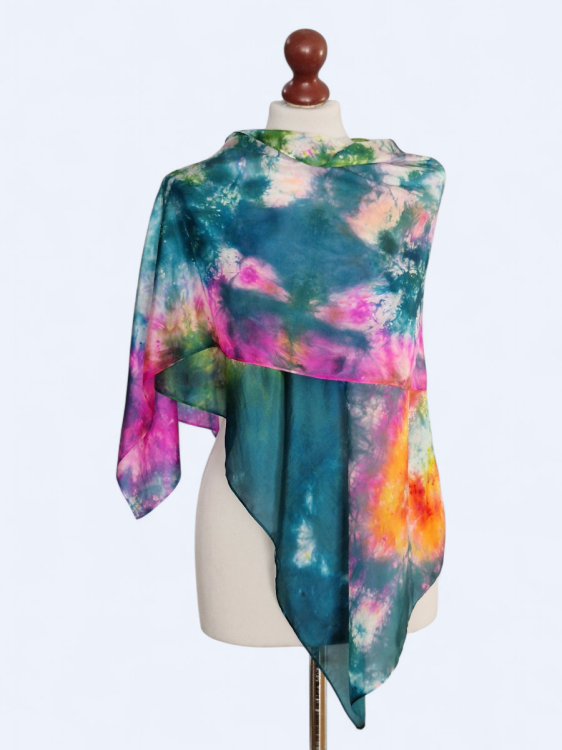 Szal jedwabny delikatny i zwiewny wielokolorowy