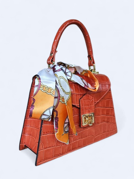 Elegancka torebka kuferek ze skóry naturalnej – rdza