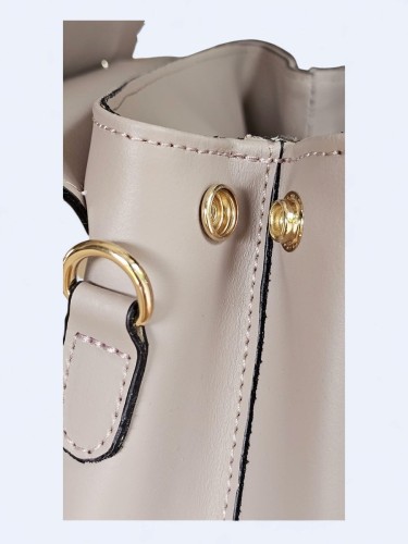 Stylowa torebka kuferek z włoskiej skóry