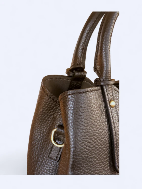 Skórzana torebka kuferek