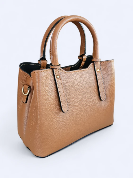 Skórzana torebka kuferek