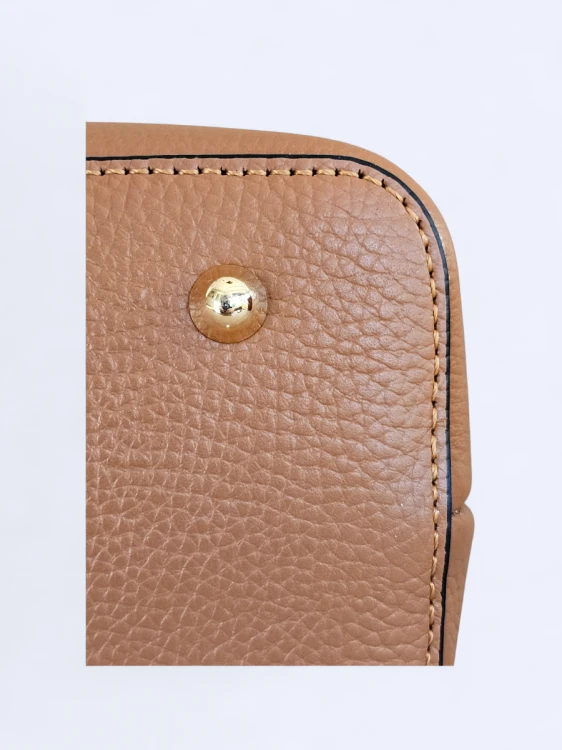 Skórzana torebka kuferek