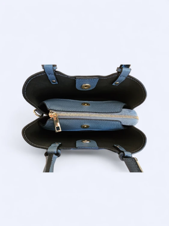 Skórzana torebka kuferek