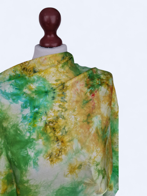 Szal jedwabny delikatny i zwiewny wielokolorowy