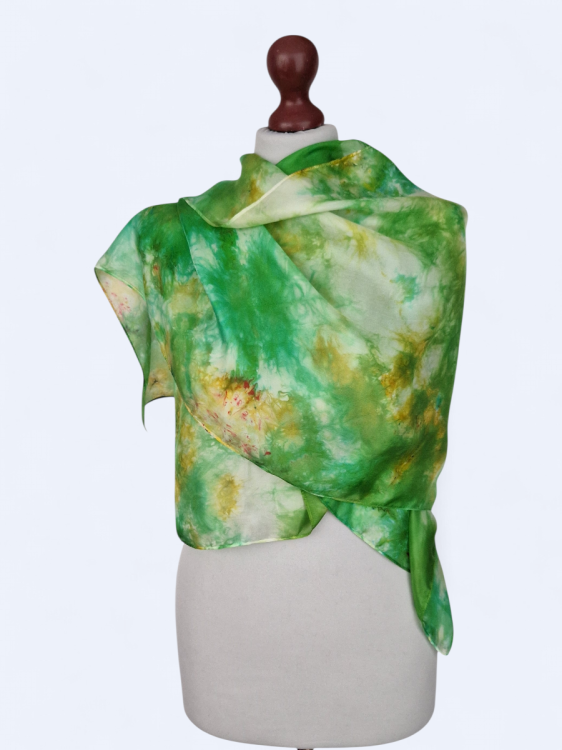 Szal jedwabny delikatny i zwiewny wielokolorowy