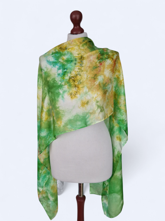 Szal jedwabny delikatny i zwiewny wielokolorowy