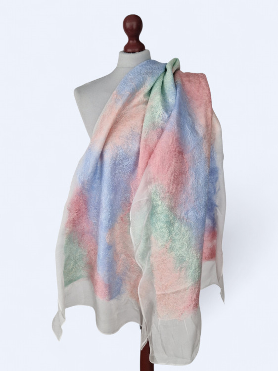 Szal jedwabno wełniany elegancki pudrowy