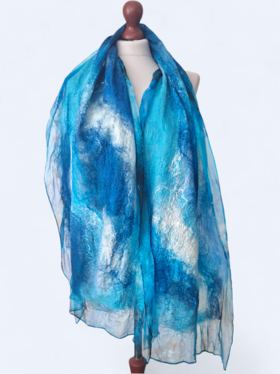 Szal jedwabno wełniany elegancki błękitny