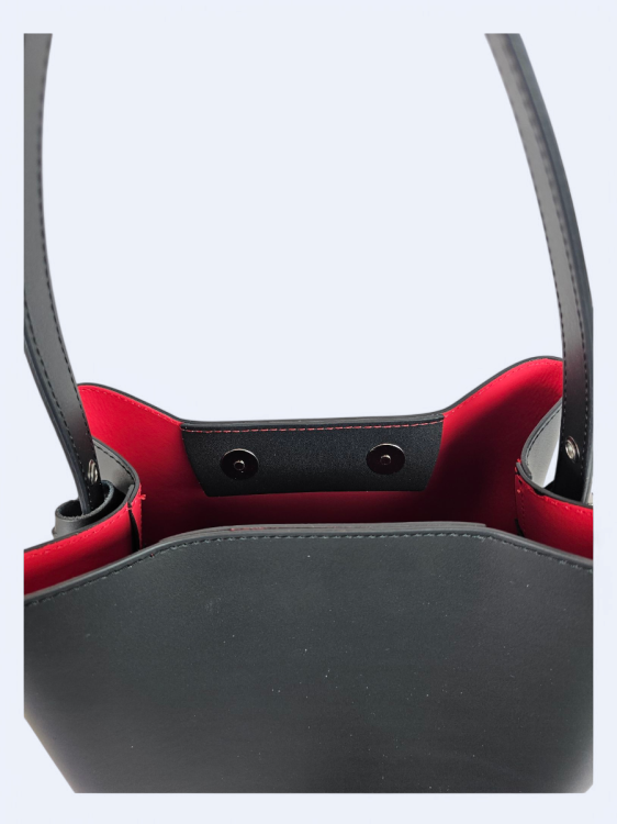 Czarna skórzana damska shopperka VALENTINA