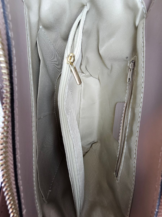 Beżowa klasyczna skórzana torba  GIULIA