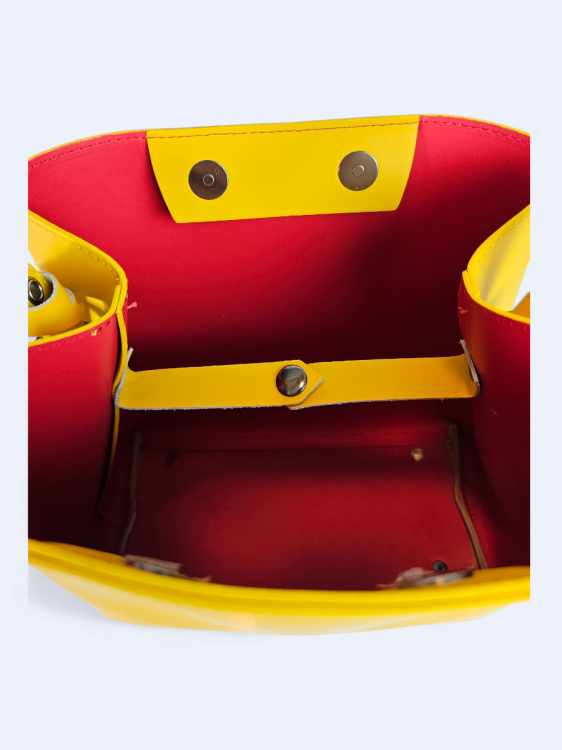 Żółta skórzana damska shopperka VALENTINA