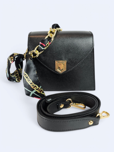 Skórzana torba czarna listonoszka z apaszką